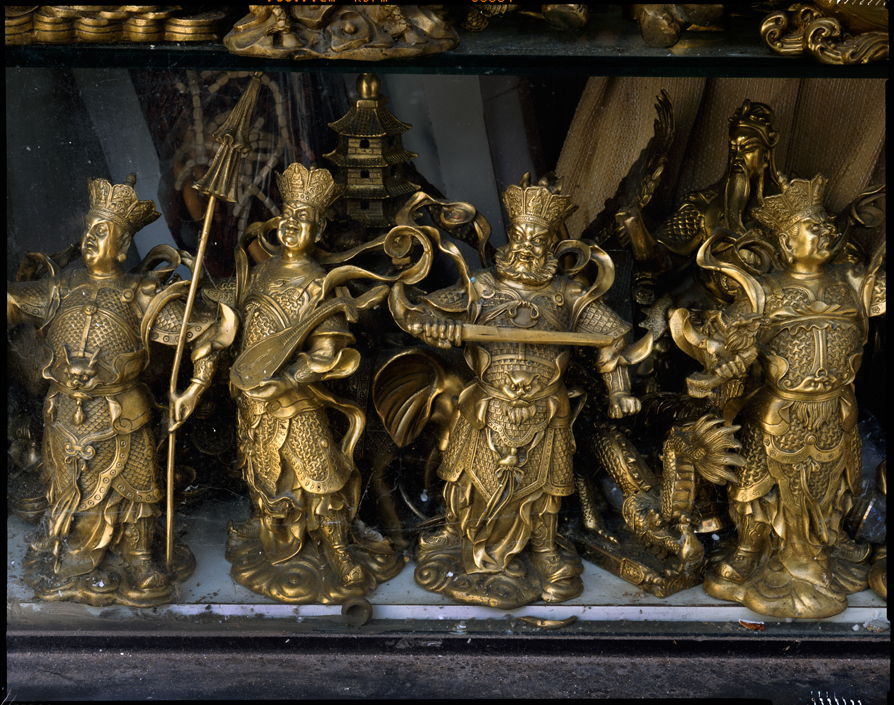 Window display, Chinatown, New York City, 2017